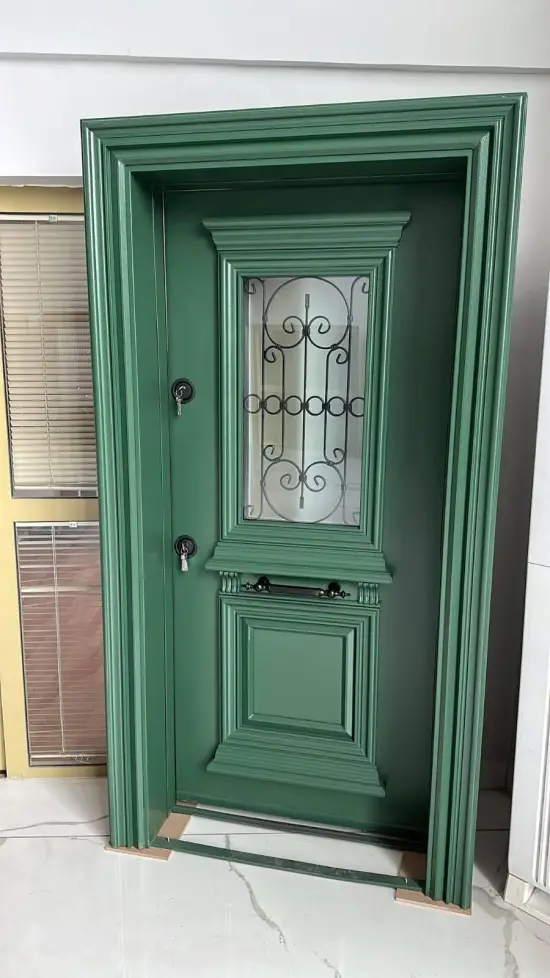 Alüminyum Camlı Çelik Kapı